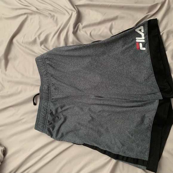 New fila shorts and pants - Picture 6 of 10